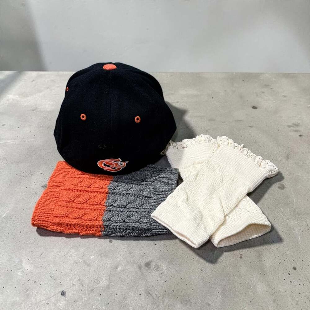 Women’s Oregon State Beavers 3 Piece Outdoor Hat & Hand Warmers Set - Picture 4 of 4
